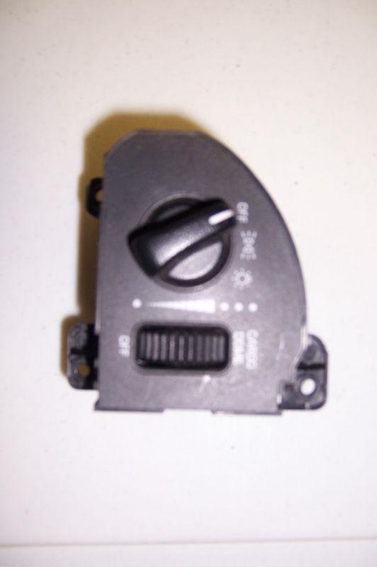 1998-2001 dodge pick up headlight switch 