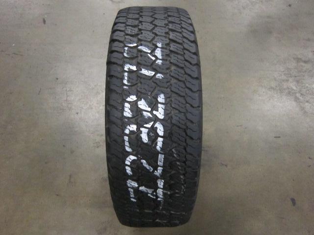 1 goodyear wrangler at/s 265/70/17 tire (z23272)