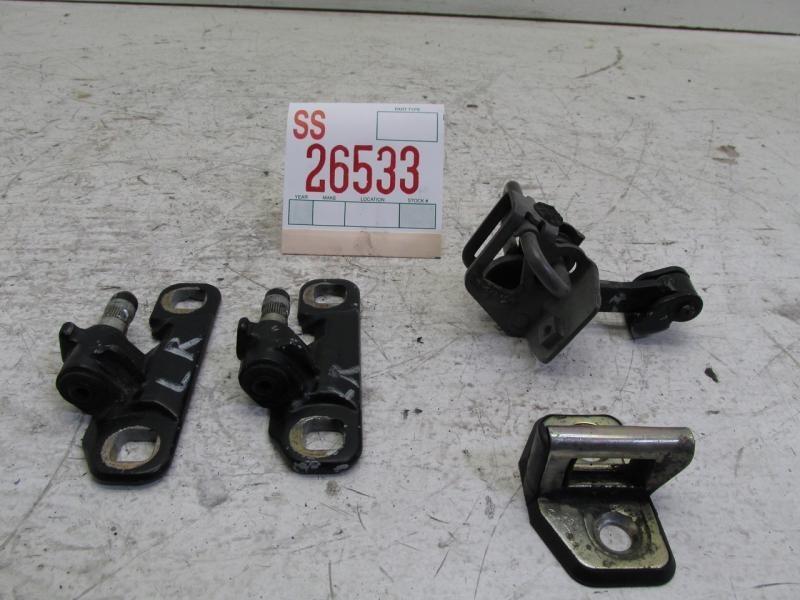 95 96 97 volvo 850 sedan left driver rear door hinges check stopper striker 1888