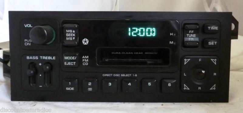 96-00 chrysler sebring plymouth breeze radio cassette player p04784380ad *