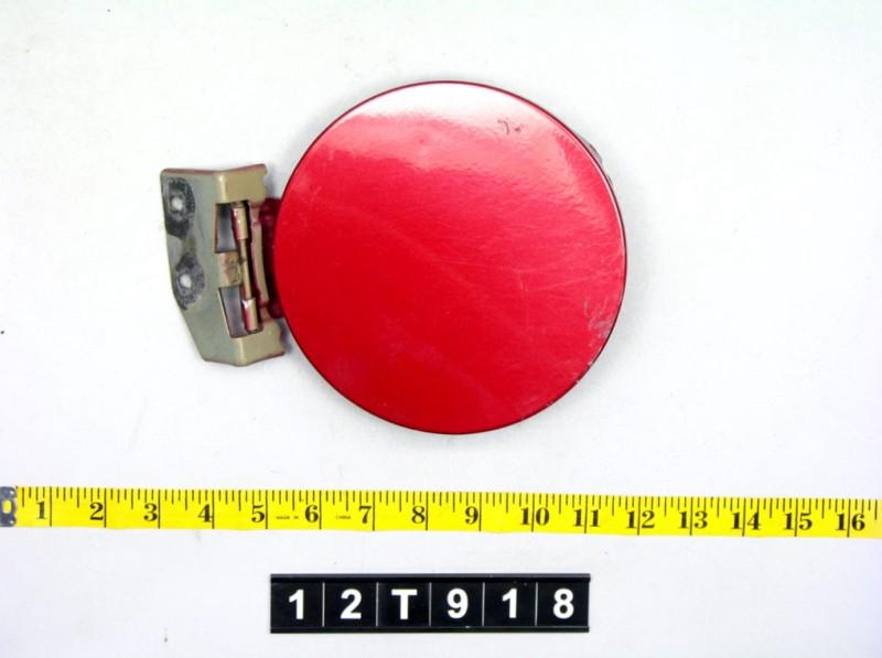 03 odyssey fuel filler door lid gas tank cover cap oem red 12t918