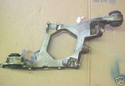 Porsche 993 911 rear suspension mount frame left 99333115101