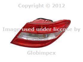 Mercedes w204 right taillight assembly ulo oem new + 1 year warranty