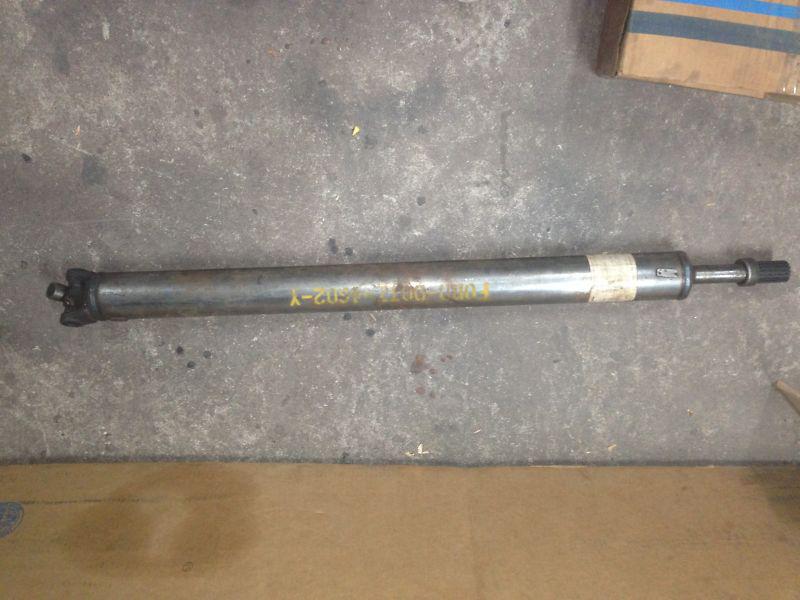 Nos ford rear driveshaft 1970 ford f100 4wd d0tz-4602-y