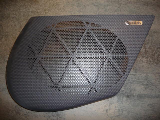 96-00 chrysler sebring convertible infinity speaker cover grille front rh agate