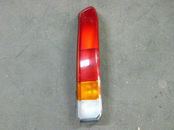 Honda vamos 2000 rear left combination lamp [6915600]