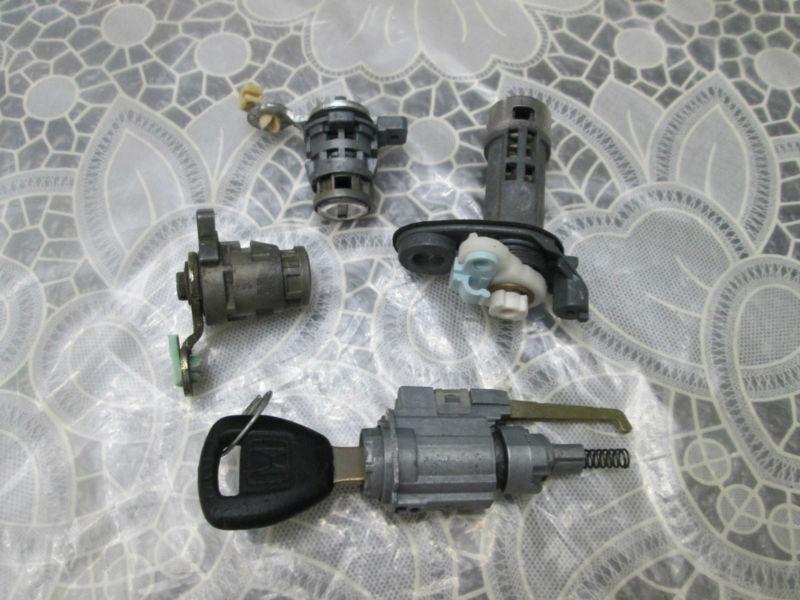 1998-2002 honda accord lx ignition, doors and trunk lock set