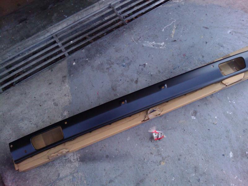 Toyota starlet kp60 1980 ~ 1982 black front bumper