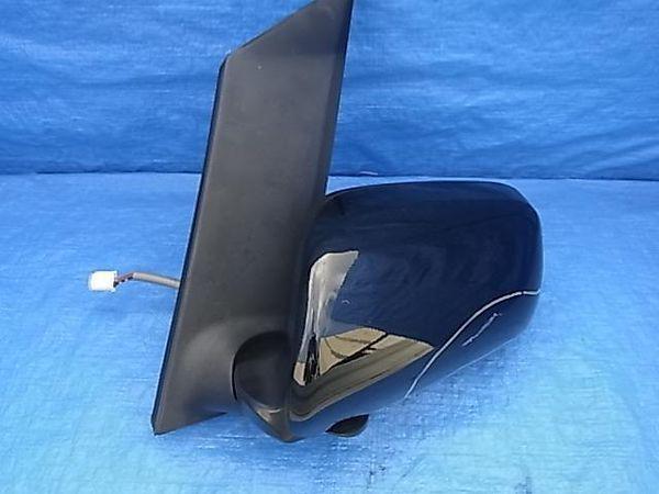 Toyota isis 2005 left side mirror assembly [0113600]