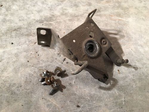 Triumph tr6  hood (bonnet)  latch and release mechanism