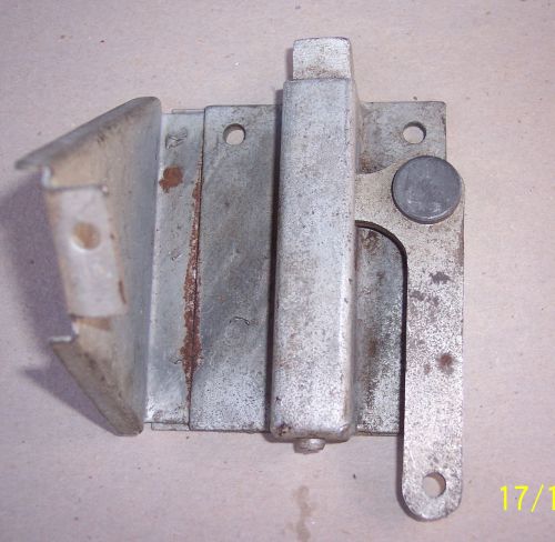 Mg mga trunk (boot) lock, new (afh-1519) body panel section