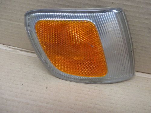 Volkswagen vw passat 95-97 1995-1997 corner light passenger right rh