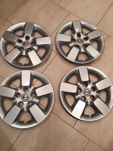 Oem set of 4 2008-2014 nissan rogue 16&#034;  hubcap wheel covers