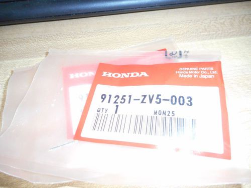 Honda marine outboard  seal assy 91251-zv5-003