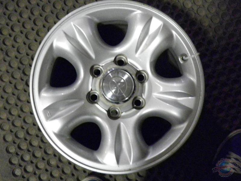 (1) wheel 4 runner 921355 01 02 alloy 85 percent