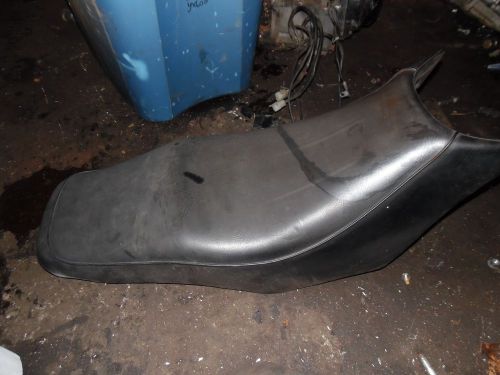 1986 yamaha yx600 radian seat saddle