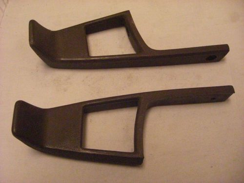 Seat belt guide gm 1978 - 1987 el camino, monte carlo, malibu, gm ((brown))