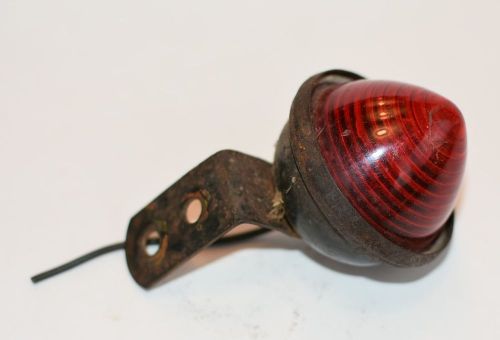 Antique ski-doo snowmobile tail light