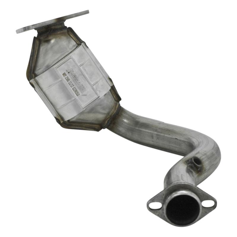 Flowmaster catalytic converter - direct fit - 2.25 in. inlet/outlet - left - 49