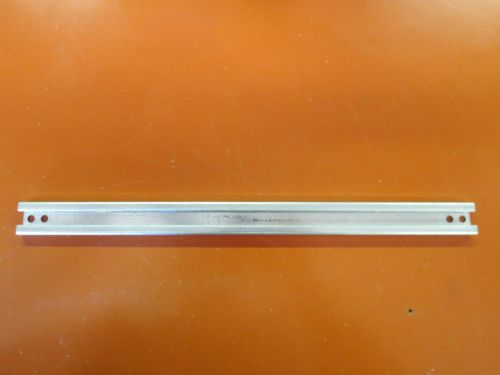 1955-1957  chevrolet bel air 210-150 2 door or sedan door glass track roll guide