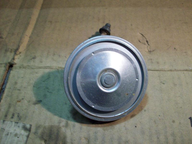 1999 suzuki gsf 1200 s bandit horn with mount oem    