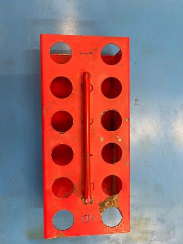 Spark plug carrier, 12 holes, red