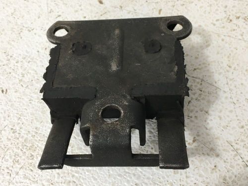 Chevy engine motor mount 302 307 350 396 409 impala camaro chevelle el camino