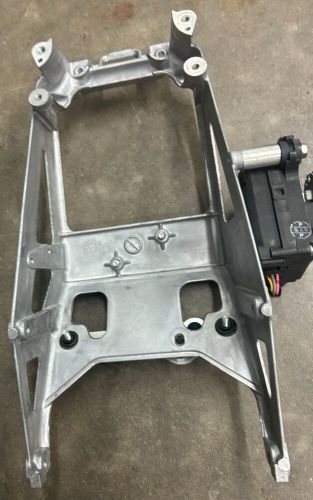 06-07 suzuki gsxr600 oem pillion seat bracket subframe 41231-41g10