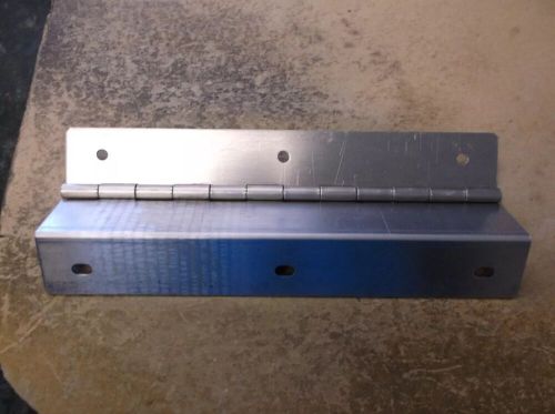 New oem crownline boat 12&#034; x 6&#034; offset sundeck motor cover hinge 21009