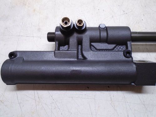 L3 oem omc transom power steering cylinder 3850244