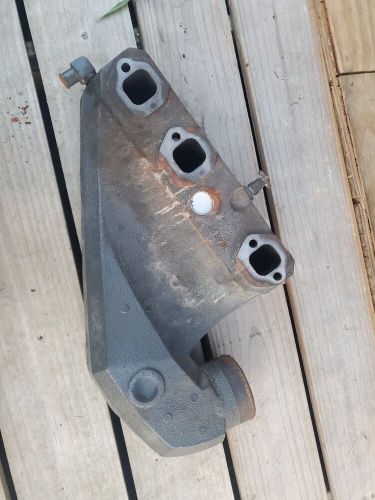 4.3 mercruiser omc exhaust manifold no cracks portside