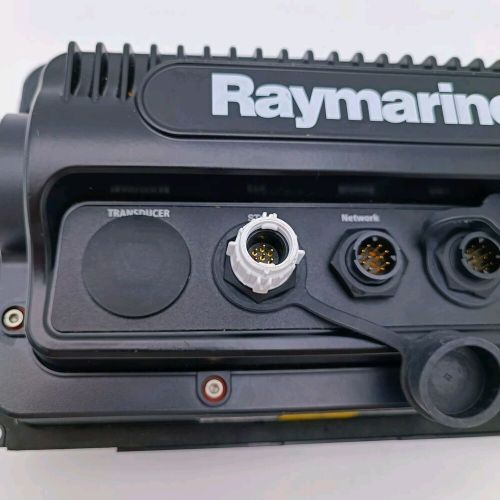 Raymarine es75 7 inch hybridtouch multifunction display with wi-fi e70263 sonar