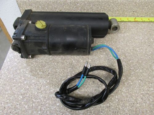 Mercury mariner outboard 40 hp power trim yellow plug 830150a 811228a 809874a