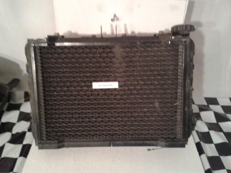 Honda vf700-c vf 700 magna used original radiator 1986 #m2 #ibk