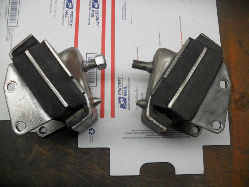 1966 1967 cadillac 429 engine motor mount mounts (2)