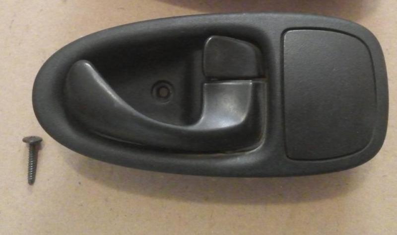 Saturn s-series interior door handle -  passenger side, right side,  manual lock