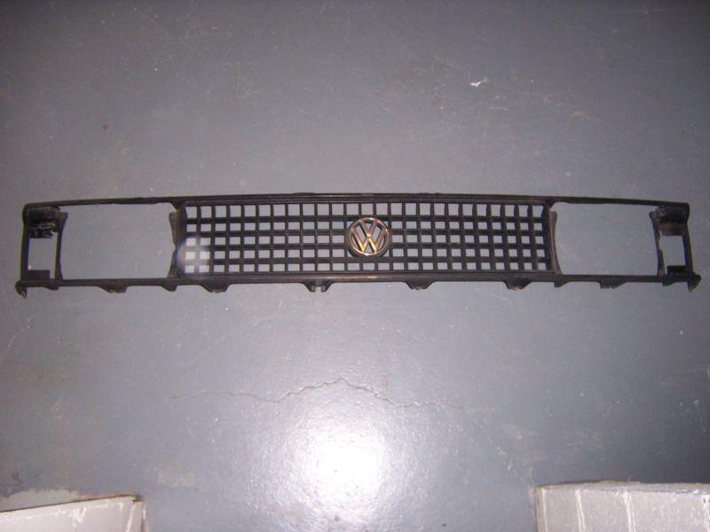 Vw volkswagen mk1 caddy grille grill - rabbit pickup truck 1981-84 " egg crate "