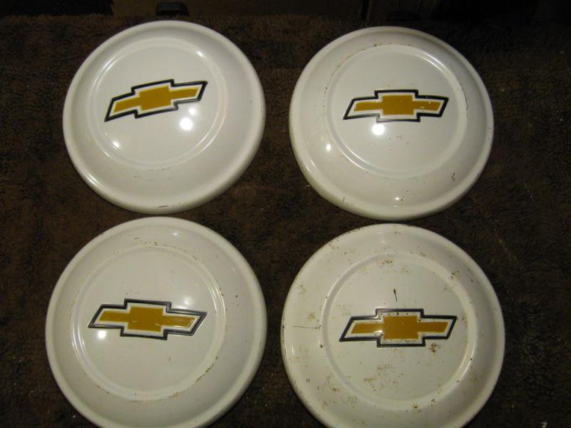 70- 80 chevy  truck 9 1/2" dog dish hubcaps  set of 4