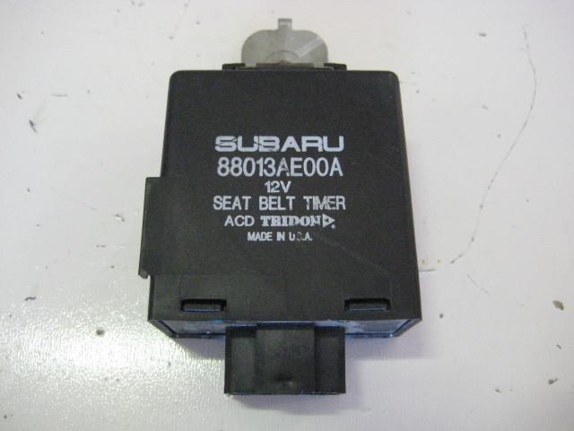 2000-2004 subaru legacy factory seat belt timer module oem 88013ae00a  *e58