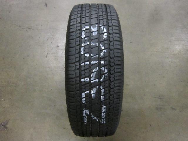 One uniroyal laredo cross country 235/70/16 tire (z36103) 8/32