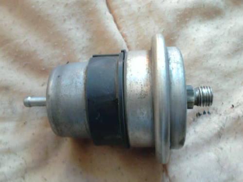 Mercedes w126 fuel accumulator 0438170055, 0004760921