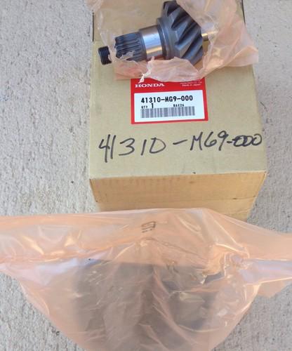 41310-mg9-000 gear set, final -obsolete- genuine honda goldwing 1200~ nib