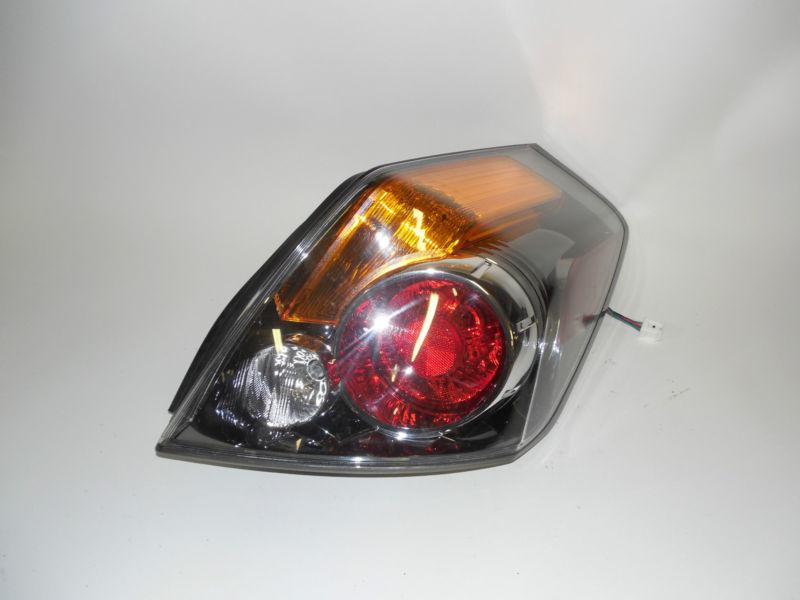 2010 2011 2012 nissan altima sedan oem right tail light nice!