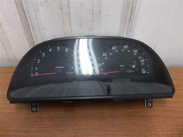 02 03 04 toyota camry speedometer cluster speedo 189k