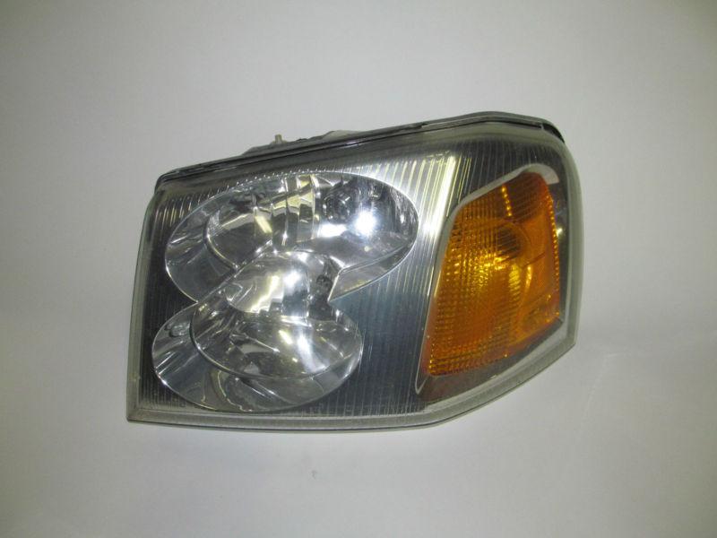 02 03 04 05 06 07 08 09 gmc envoy oem left headlight nice!