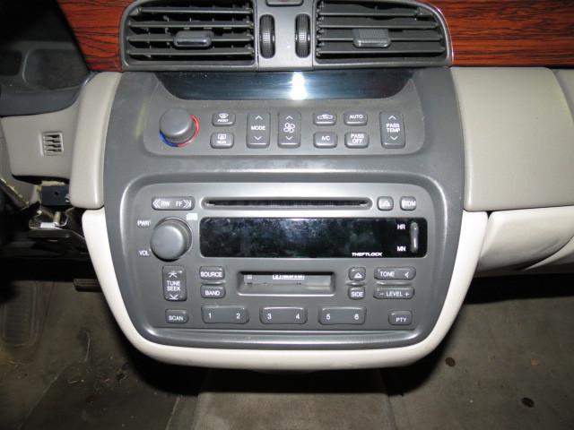 2003 cadillac deville radio trim dash bezel 2535468