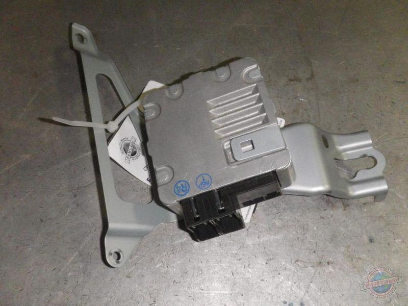 Steering bcm/ecu corolla 1043851 09 10 steering ecu 89650-02300