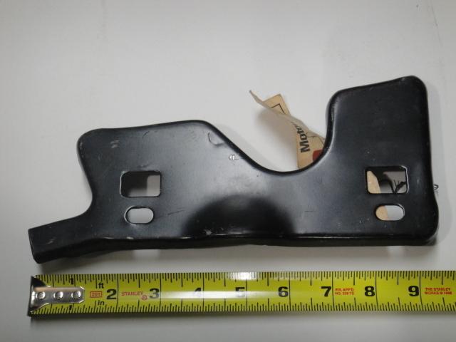 1973 74 75 76 gran torino sport 351 cj gt ranchero headlamp bracket housing nos