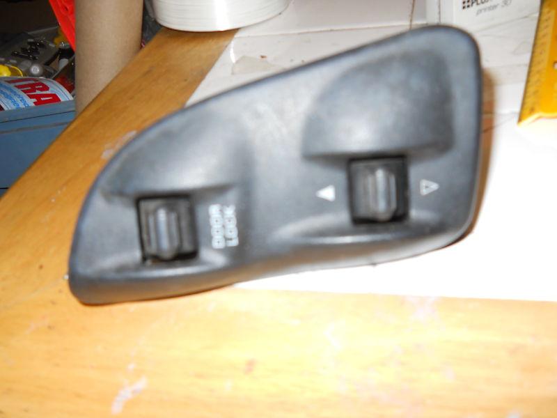 1998-2001 dodge dakota slt passenger door switch