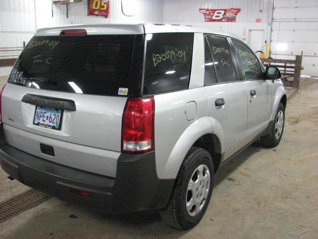 2004 saturn vue tail lamp light left